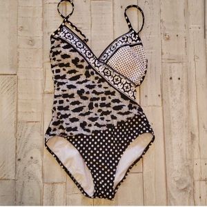 GOTTEX ONE PIECE SWIM SUIT